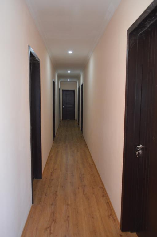 Guest House Qubi คัซเบกี ภายนอก รูปภาพ
