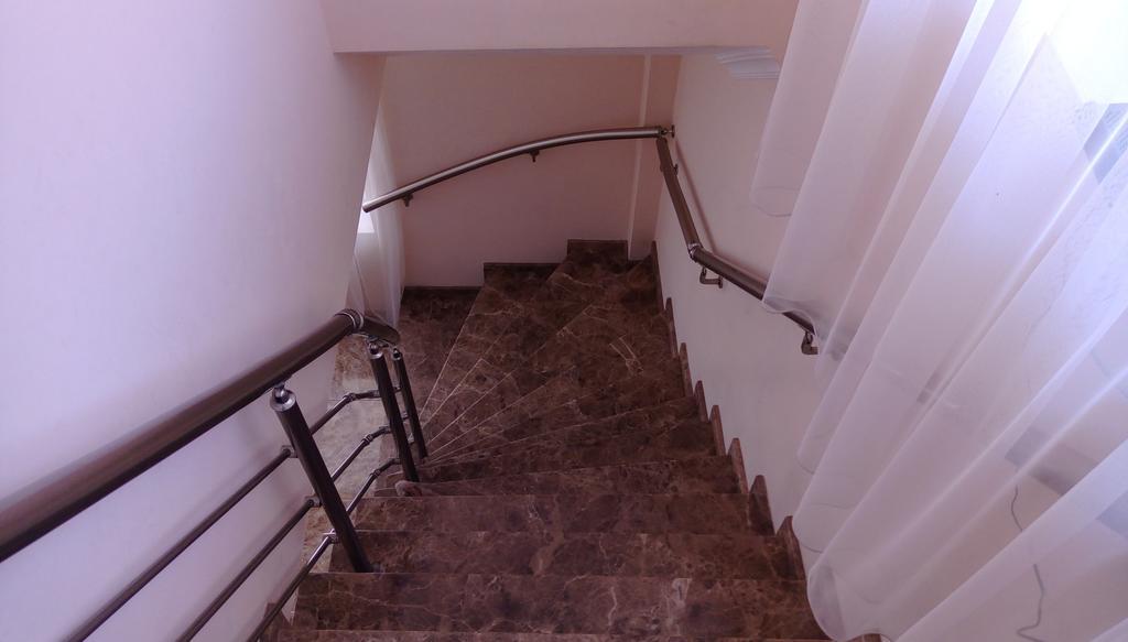 Guest House Qubi คัซเบกี ภายนอก รูปภาพ